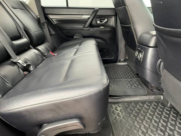 Mitsubishi Pajero IV с пробегом 2010 года, цена 1 650 000 рублей, 236532 км, внедорожник, Автокод Объявления
