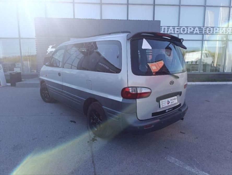 Hyundai Starex I Рестайлинг Омск  - изображение 12