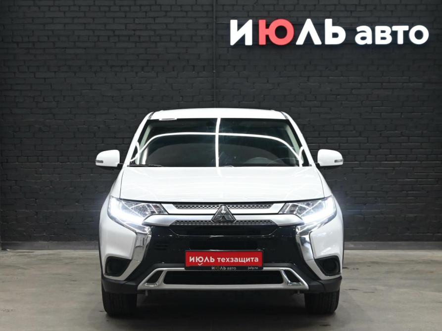 Mitsubishi Outlander III Рестайлинг 3 Екатеринбург  - изображение 2