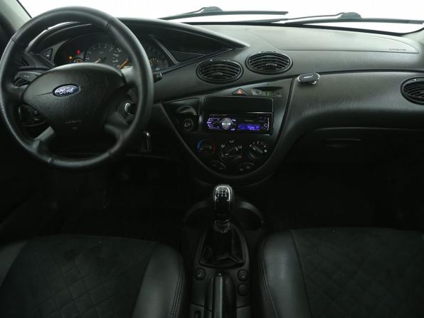 Ford Focus I Рестайлинг с пробегом 2003 года, цена 252 000 рублей, 191000 км, седан, Автокод Объявления