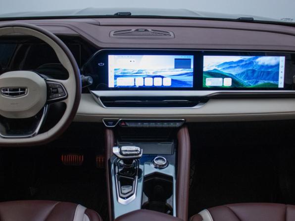 Geely Monjaro I с пробегом 2022 года, цена 2 945 000 рублей, 40714 км, внедорожник, Автокод Объявления