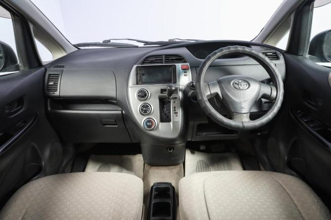 Toyota Ractis I с пробегом 2010 года, цена 949 000 рублей, 105000 км, хэтчбек, Автокод Объявления