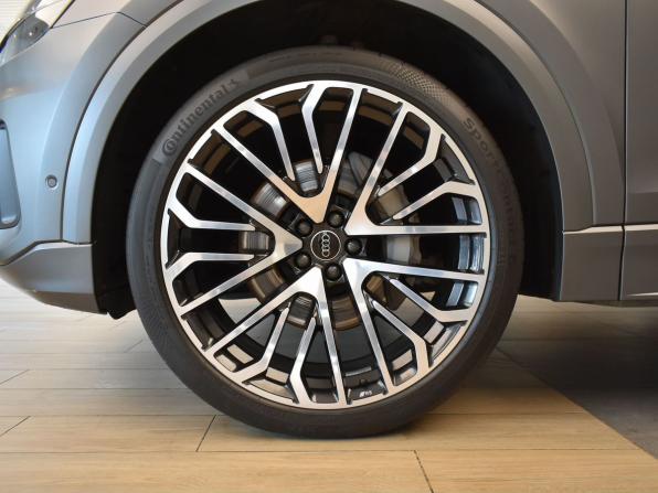 Audi Q8 I (4M) с пробегом 2023 года, цена 11 550 000 рублей, 35986 км, внедорожник, Автокод Объявления