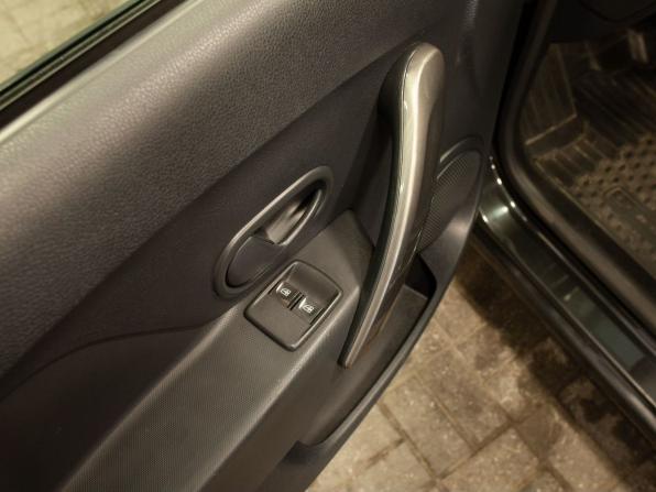 Renault Logan II с пробегом 2015 года, цена 840 000 рублей, 83712 км, седан, Автокод Объявления