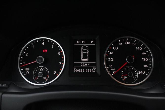 Volkswagen Tiguan I Рестайлинг с пробегом 2013 года, цена 1 230 000 рублей, 200839 км, внедорожник, Автокод Объявления