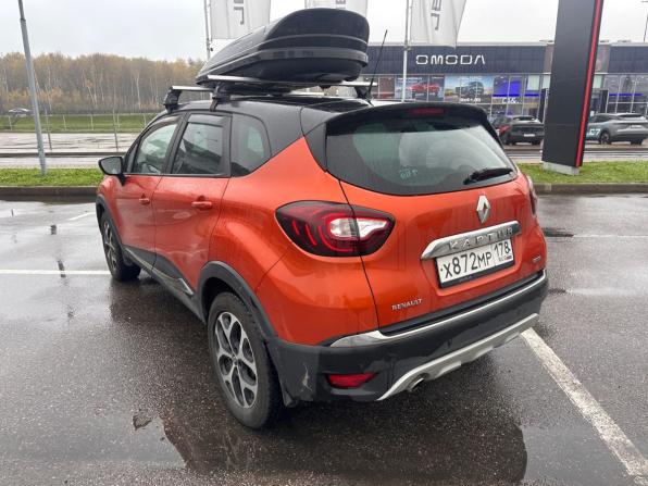 Renault Kaptur I с пробегом 2017 года, цена 1 410 000 рублей, 110000 км, внедорожник, Автокод Объявления