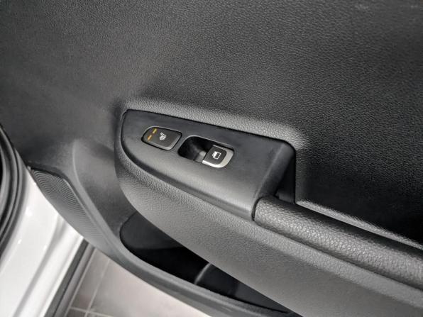 Kia Rio IV Рестайлинг с пробегом 2021 года, цена 1 870 000 рублей, 39296 км, хэтчбек, Автокод Объявления