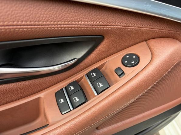 BMW 5 серии VI (F10/F11/F07) с пробегом 2012 года, цена 1 565 000 рублей, 211600 км, седан, Автокод Объявления