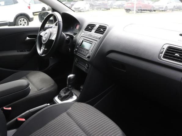 Volkswagen Polo V с пробегом 2012 года, цена 670 000 рублей, 247197 км, седан, Автокод Объявления