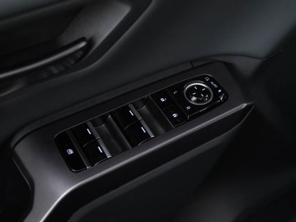 Toyota RAV4 VI (XA60) с пробегом 2026 года, цена 4 494 434 рубля, 96 км, внедорожник, Автокод Объявления