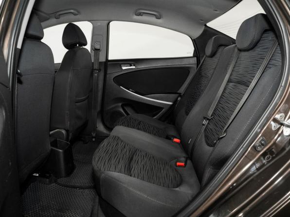 Hyundai Solaris I Рестайлинг с пробегом 2015 года, цена 980 500 рублей, 147146 км, седан, Автокод Объявления