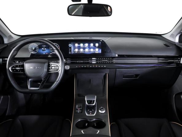 Omoda C5 I Рестайлинг с пробегом 2024 года, цена 1 808 000 рублей, 11500 км, внедорожник, Автокод Объявления