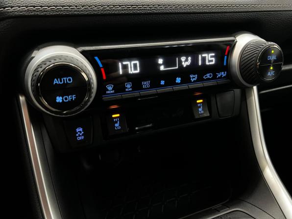 Toyota RAV4 V (XA50) с пробегом 2021 года, цена 3 240 000 рублей, 98553 км, внедорожник, Автокод Объявления