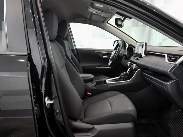 Toyota RAV4 V (XA50) с пробегом 2021 года, цена 3 650 000 рублей, 88600 км, внедорожник, Автокод Объявления