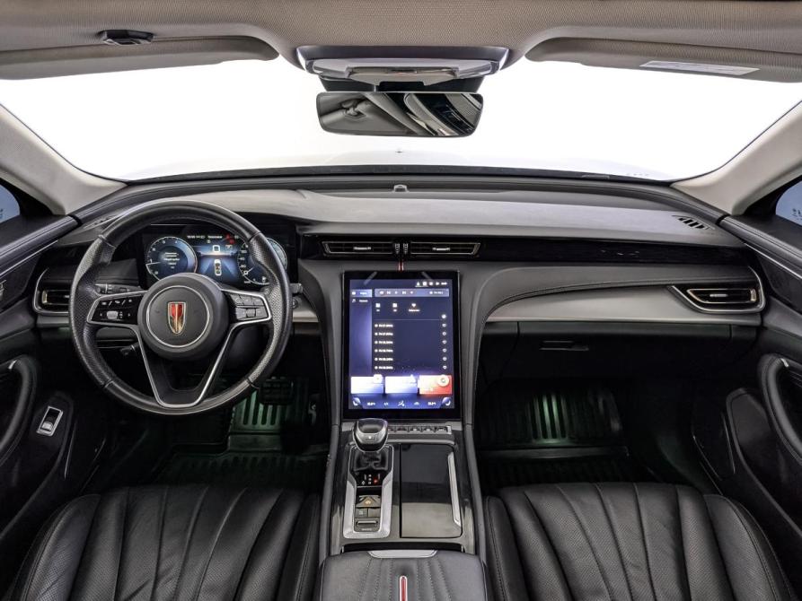 Hongqi H5 II Москва  - изображение 14