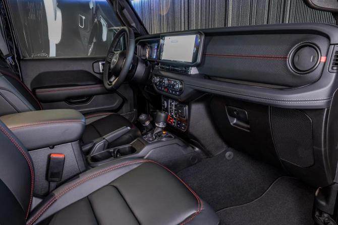 Jeep Wrangler IV (JL) Рестайлинг с пробегом 2026 года, цена 9 000 000 рублей, 10 км, внедорожник, Автокод Объявления