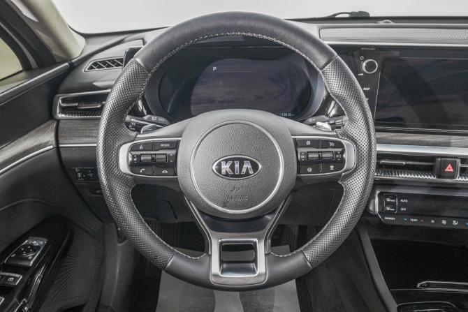Kia K5 III с пробегом 2021 года, цена 2 399 000 рублей, 114000 км, седан, Автокод Объявления