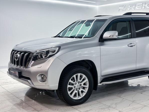Toyota Land Cruiser Prado 150 Series Рестайлинг 1 с пробегом 2016 года, цена 3 199 000 рублей, 259000 км, внедорожник, Автокод Объявления