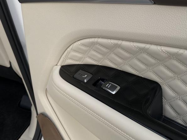 SsangYong Rexton IV Рестайлинг с пробегом 2021 года, цена 3 549 000 рублей, 56000 км, внедорожник, Автокод Объявления
