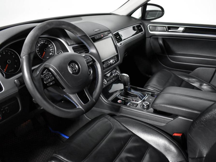 Volkswagen Touareg II Санкт-Петербург  - изображение 9