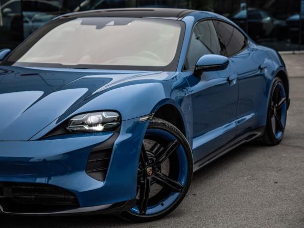 Porsche Taycan I с пробегом 2020 года, цена 9 990 000 рублей, 35600 км, седан, Автокод Объявления