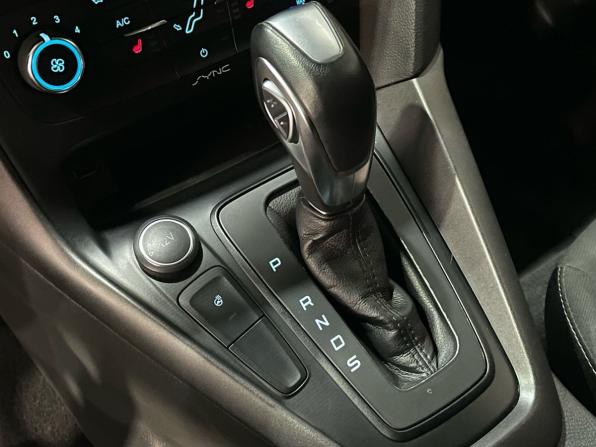 Ford Focus III Рестайлинг с пробегом 2017 года, цена 1 098 000 рублей, 115307 км, седан, Автокод Объявления