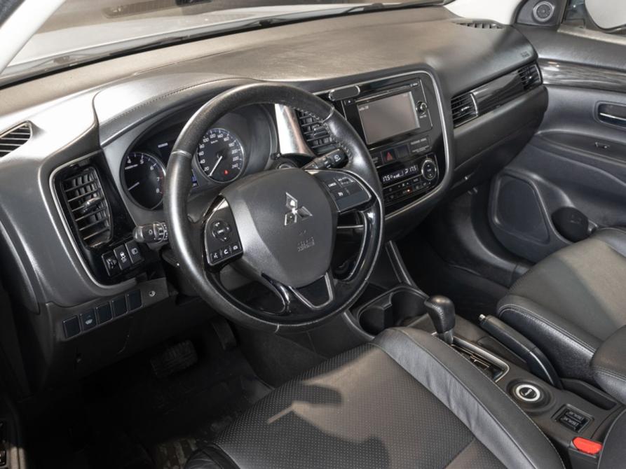 Mitsubishi Outlander III Рестайлинг 2 Казань  - изображение 5
