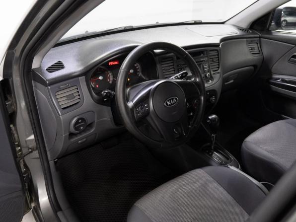 Kia Rio II Рестайлинг с пробегом 2010 года, цена 570 000 рублей, 249280 км, хэтчбек, Автокод Объявления