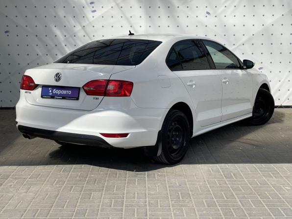 Volkswagen Jetta VI с пробегом 2011 года, цена 890 000 рублей, 205848 км, седан, Автокод Объявления