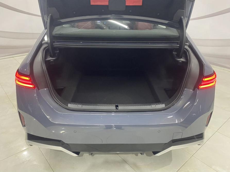 BMW 5 серии VIII (G60/G61/G68) Воронеж  - изображение 16