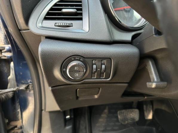 Opel Astra J с пробегом 2011 года, цена 649 000 рублей, 185000 км, хэтчбек, Автокод Объявления