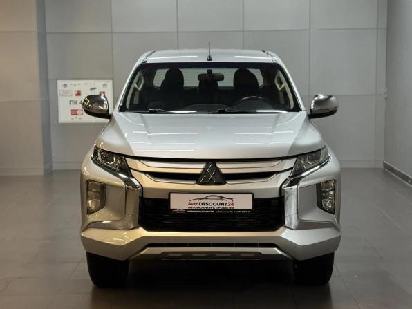 Mitsubishi L200 V Рестайлинг с пробегом 2019 года, цена 1 997 000 рублей, 245048 км, пикап, Автокод Объявления