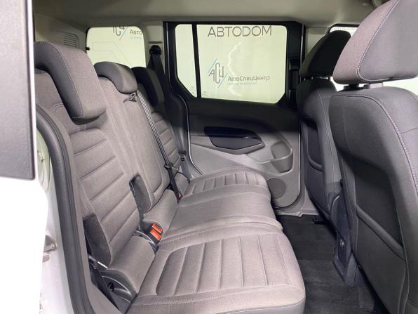 Ford Tourneo Connect II Рестайлинг с пробегом 2018 года, цена 1 549 900 рублей, 169643 км, минивэн, Автокод Объявления