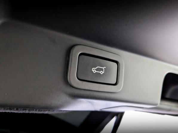 Land Rover Range Rover Sport II Рестайлинг с пробегом 2021 года, цена 6 050 000 рублей, 113906 км, внедорожник, Автокод Объявления