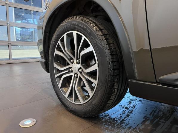 Mitsubishi Outlander III Рестайлинг 2 с пробегом 2017 года, цена 1 900 000 рублей, 193700 км, внедорожник, Автокод Объявления