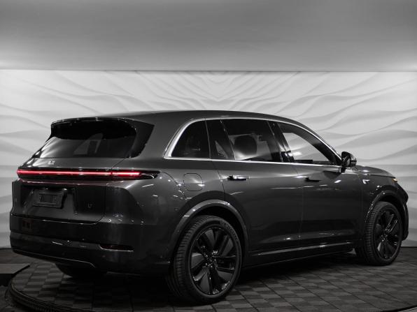 Новый Li Auto (Lixiang) L7 I Рестайлинг 2025 года, цена 10 690 000 рублей, внедорожник, Автокод Объявления