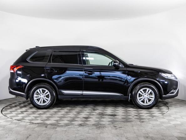 Mitsubishi Outlander III Рестайлинг 3 с пробегом 2021 года, цена 2 499 000 рублей, 86913 км, внедорожник, Автокод Объявления