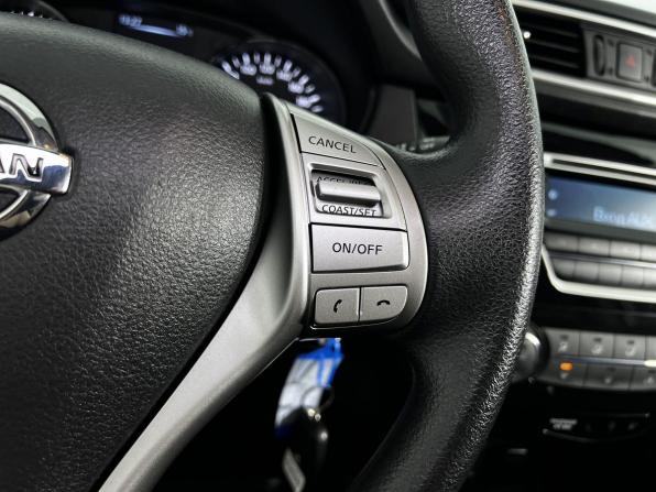 Nissan Qashqai II с пробегом 2015 года, цена 1 450 000 рублей, 141616 км, внедорожник, Автокод Объявления