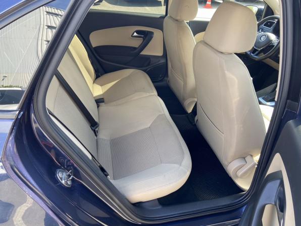 Volkswagen Polo V Рестайлинг с пробегом 2016 года, цена 1 048 000 рублей, 158000 км, седан, Автокод Объявления