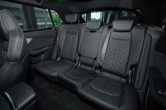Новый Audi Q8 I (4M) Рестайлинг 2025 года, цена 14 405 000 рублей, внедорожник, Автокод Объявления