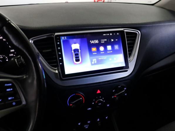 Hyundai Solaris II с пробегом 2019 года, цена 1 349 000 рублей, 111364 км, седан, Автокод Объявления