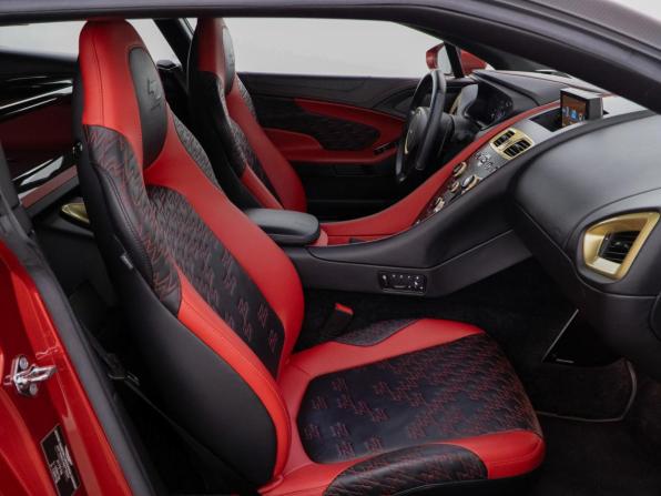 Aston Martin Vanquish Zagato II с пробегом 2019 года, цена 80 900 000 рублей, 4955 км, хэтчбек, Автокод Объявления