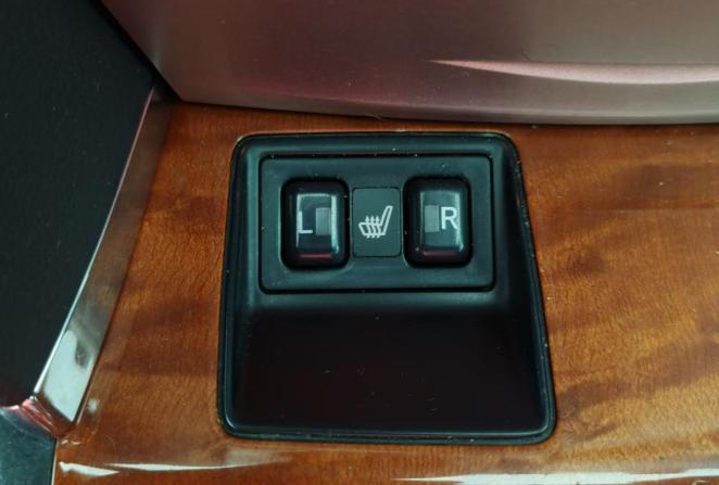 Toyota Camry VI (XV40) Рестайлинг с пробегом 2010 года, цена 1 100 000 рублей, 253604 км, седан, Автокод Объявления