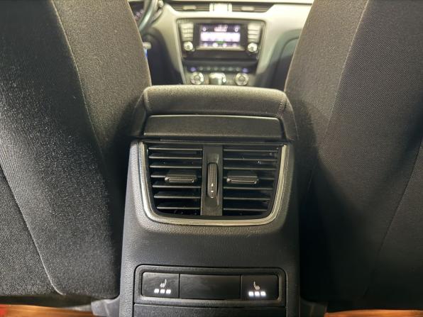 Skoda Octavia III (A7) с пробегом 2013 года, цена 1 080 000 рублей, 194200 км, лифтбек, Автокод Объявления