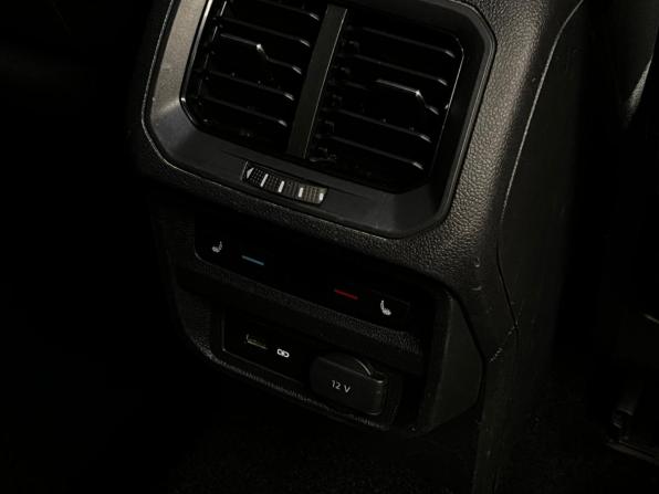 Volkswagen Tiguan II с пробегом 2018 года, цена 1 880 000 рублей, 98836 км, внедорожник, Автокод Объявления