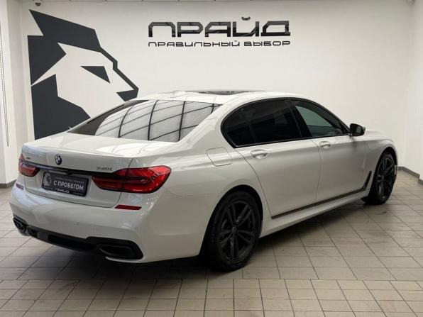 BMW 7 серии VI (G11/G12) с пробегом 2018 года, цена 3 919 000 рублей, 163239 км, седан, Автокод Объявления
