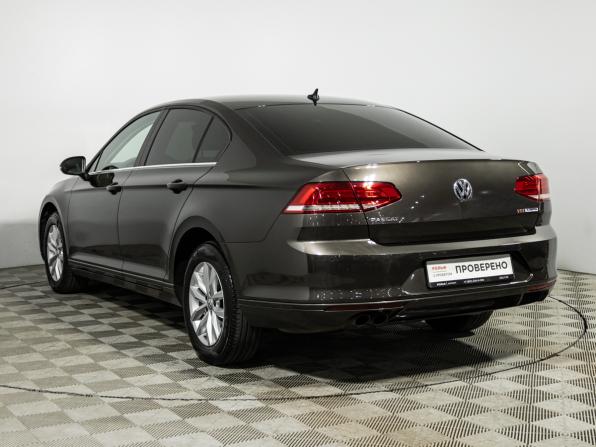 Volkswagen Passat B8 с пробегом 2016 года, цена 1 929 700 рублей, 149265 км, седан, Автокод Объявления