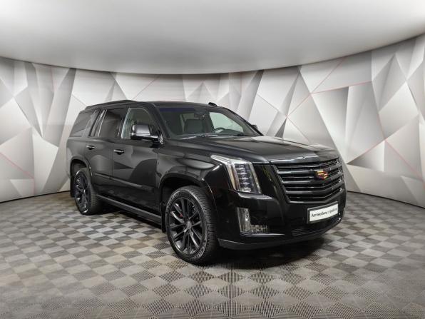 Cadillac Escalade IV с пробегом 2017 года, цена 4 760 000 рублей, 124107 км, внедорожник, Автокод Объявления