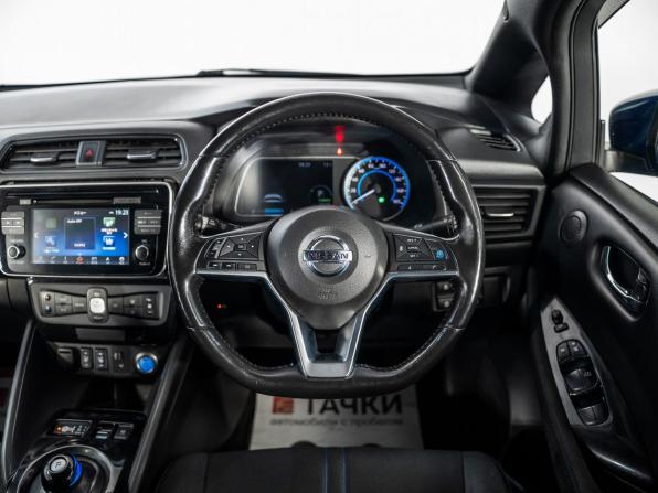 Nissan Leaf II (ZE1) с пробегом 2017 года, цена 1 780 000 рублей, 154508 км, хэтчбек, Автокод Объявления
