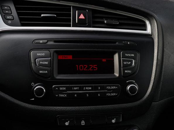 Kia Ceed II Рестайлинг с пробегом 2017 года, цена 1 470 000 рублей, 167495 км, хэтчбек, Автокод Объявления